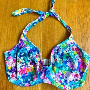 Halter bikini